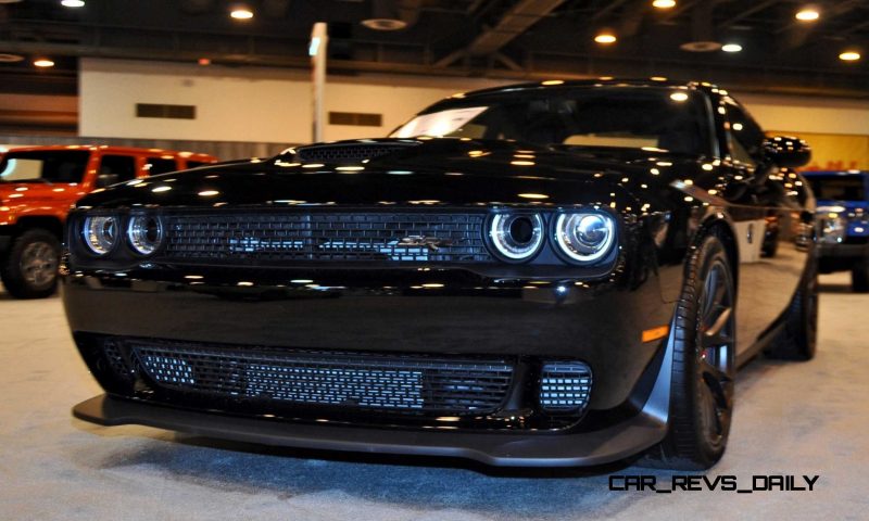 2015 Dodge Challenger SRT Hellcat 9