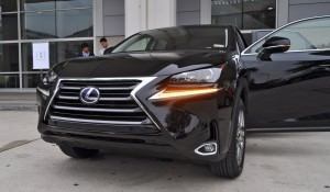 2015 Lexus NX300h 36