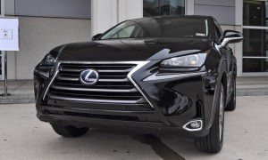 2015 Lexus NX300h 8