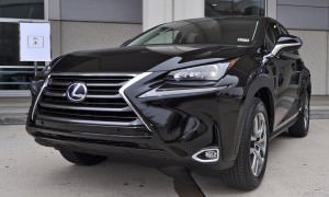 2015 Lexus NX300h 9