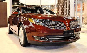 2015 Lincoln MKS 6