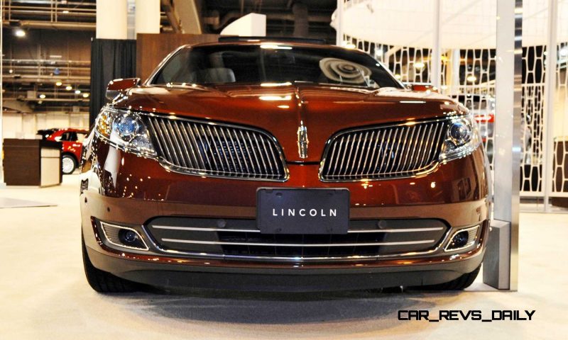 2015 Lincoln MKS 9