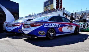 2015 Toyota Camry - DAYTONA 500 Official Pace Car 12
