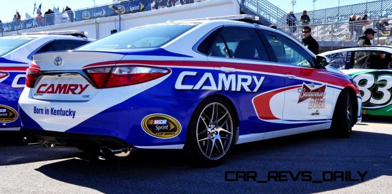 2015 Toyota Camry - DAYTONA 500 Official Pace Car 21