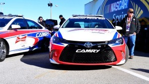 2015 Toyota Camry - DAYTONA 500 Official Pace Car 25
