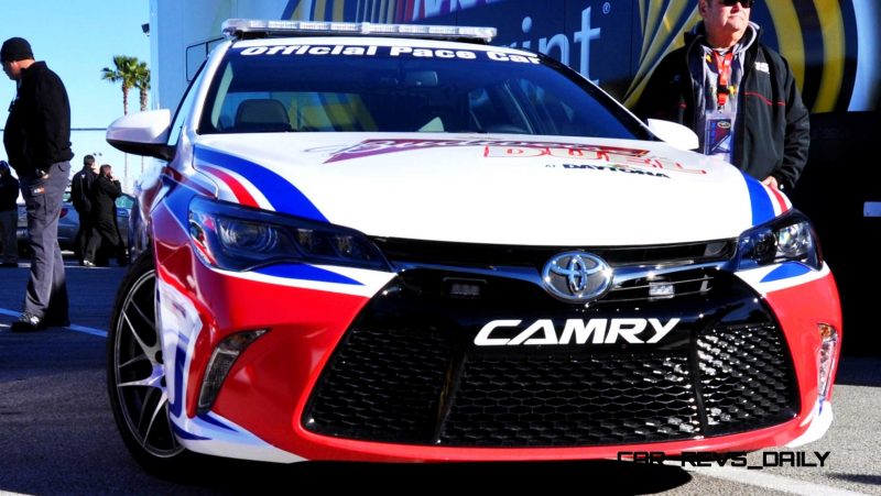 2015 Toyota Camry - DAYTONA 500 Official Pace Car 28