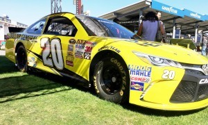 2015 Toyota Camry NASCAR Dollar General 12