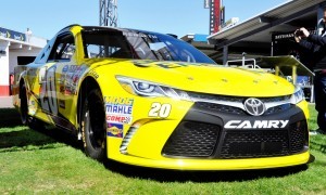 2015 Toyota Camry NASCAR Dollar General 15