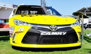 2015 Toyota Camry NASCAR Dollar General 21