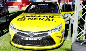 2015 Toyota Camry NASCAR Dollar General 25