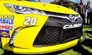 2015 Toyota Camry NASCAR Dollar General 33