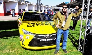 2015 Toyota Camry NASCAR Dollar General 43