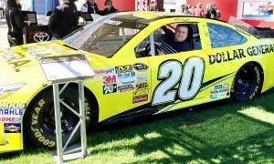 2015 Toyota Camry NASCAR Dollar General 6