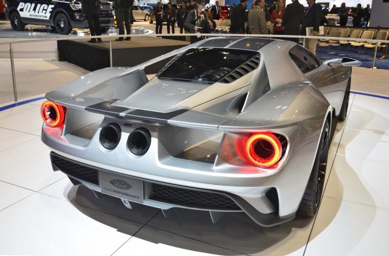 2017 Ford GT in Liquid Silver 4