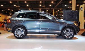 First Drive Review - 2015 Volkswagen Touareg TDI Feels Light, Quick and Lux 9