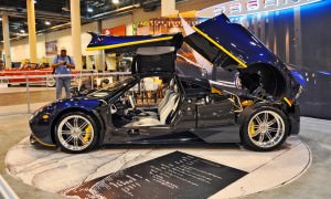 Hypercar Heroes! 2015 Pagani Huayra Up Close and Personal 1