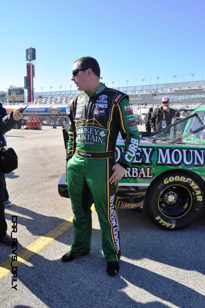 NASCAR Truck Series 2015 Toyota Tundra 17