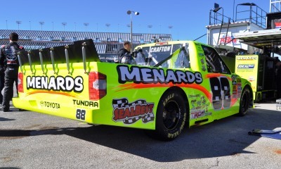 NASCAR Truck Series 2015 Toyota Tundra 24