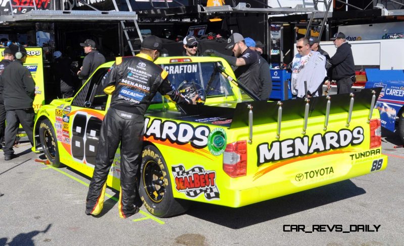 NASCAR Truck Series 2015 Toyota Tundra 37