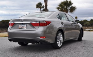 Road Test Review - 2015 Lexus ES350  29