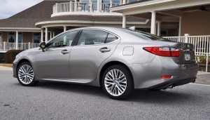 Road Test Review - 2015 Lexus ES350  41