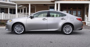 Road Test Review - 2015 Lexus ES350  43