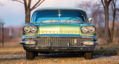 1958 Pontiac Bonneville Sport Coupe 12