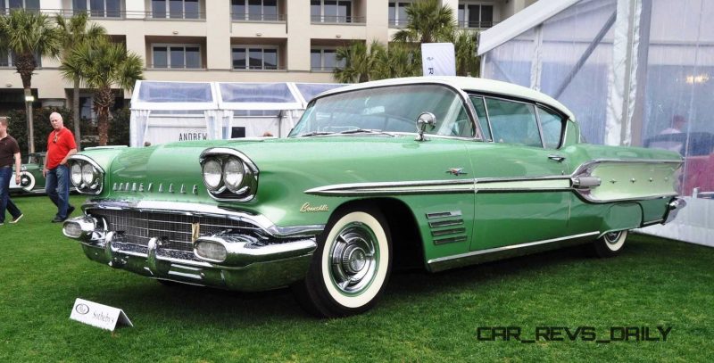 1958 Pontiac Bonneville Sport Coupe 36