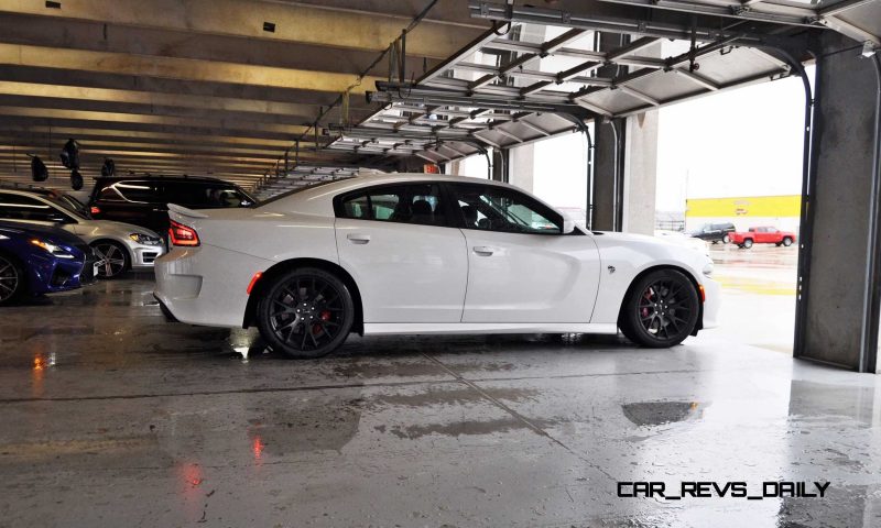 2015 Dodge Charger SRT HELLCAT Review 14