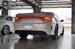 2015 Dodge Charger SRT HELLCAT Review 23