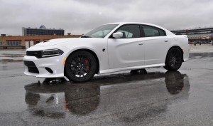 2015 Dodge Charger SRT HELLCAT Review 27