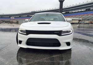 2015 Dodge Charger SRT HELLCAT Review 4