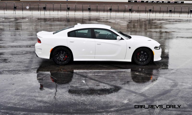 2015 Dodge Charger SRT HELLCAT Review 52