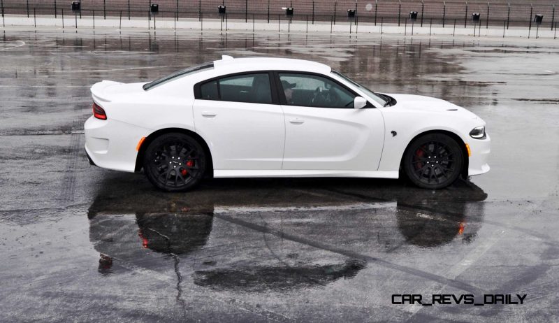 2015 Dodge Charger SRT HELLCAT Review 53