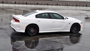 2015 Dodge Charger SRT HELLCAT Review 55