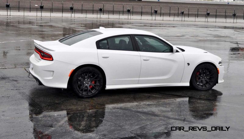 2015 Dodge Charger SRT HELLCAT Review 55