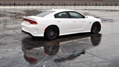 2015 Dodge Charger SRT HELLCAT Review 57