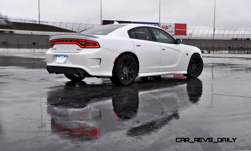 2015 Dodge Charger SRT HELLCAT Review 60