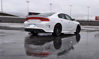 2015 Dodge Charger SRT HELLCAT Review 62