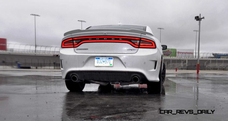 2015 Dodge Charger SRT HELLCAT Review 66