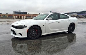 2015 Dodge Charger SRT HELLCAT Review 8