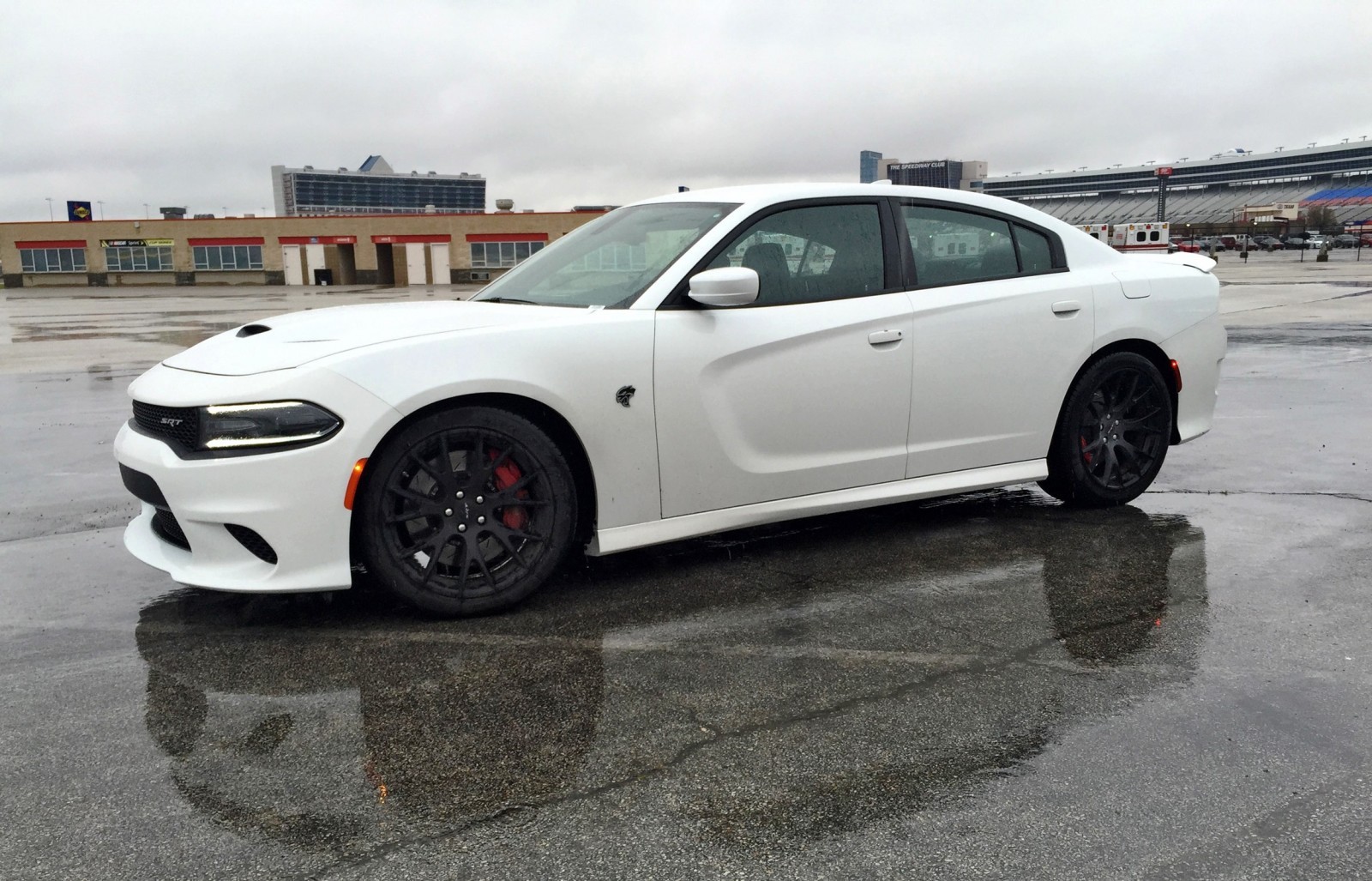 2015 Dodge Charger SRT HELLCAT Review