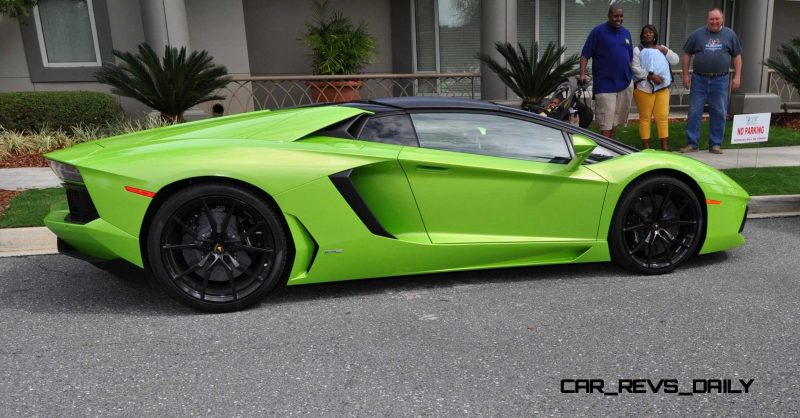 2015 Lamborghini Aventador Roadster  54