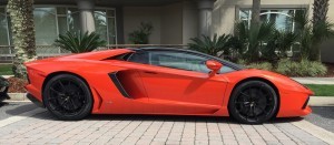 2015 Lamborghini Aventador Roadster  9