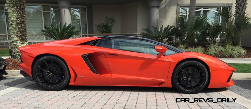 2015 Lamborghini Aventador Roadster  9