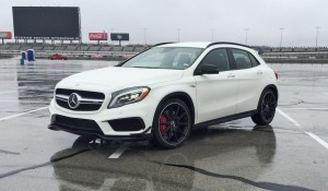 2015 Mercedes-Benz GLA45 AMG 9