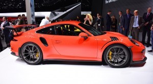 2015 Porsche 911 GT3 RS 1