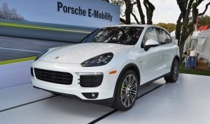 2015 Porsche Cayenne S E-Hybrid 20