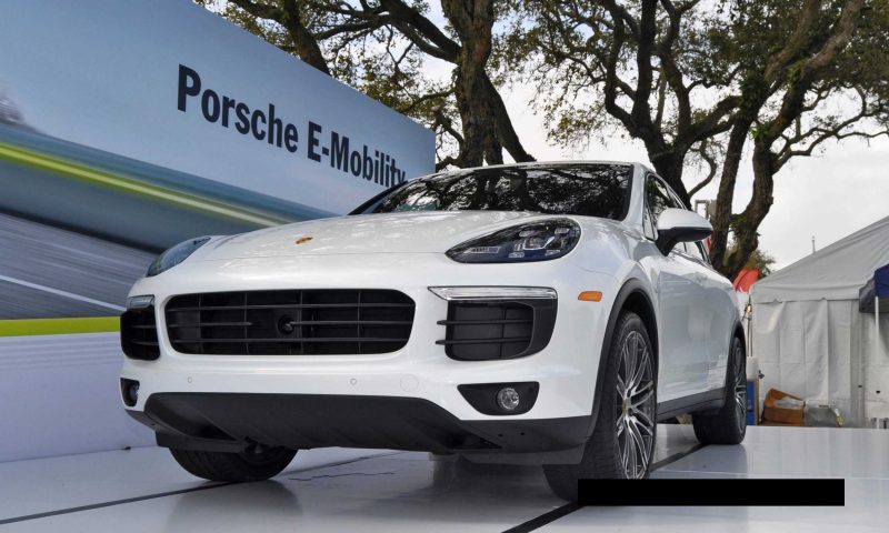 2015 Porsche Cayenne S E-Hybrid 23