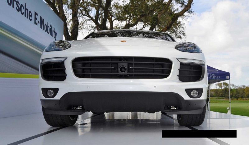 2015 Porsche Cayenne S E-Hybrid 26